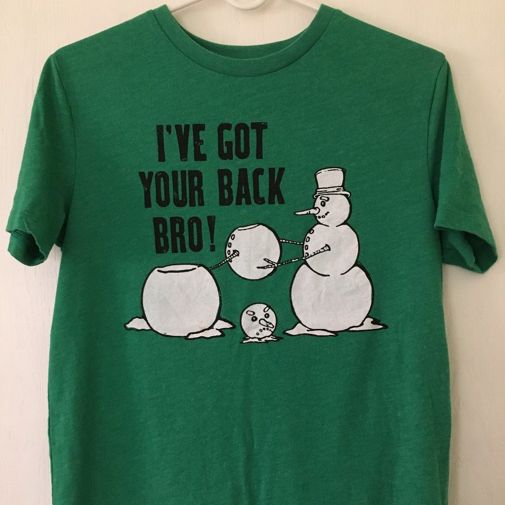 Christmas T-shirt. Size (14-16 kids)